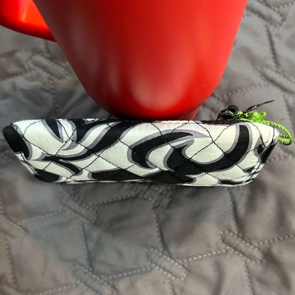 VERA BRADLEY Euro Wallet Night & Day Black White Gray